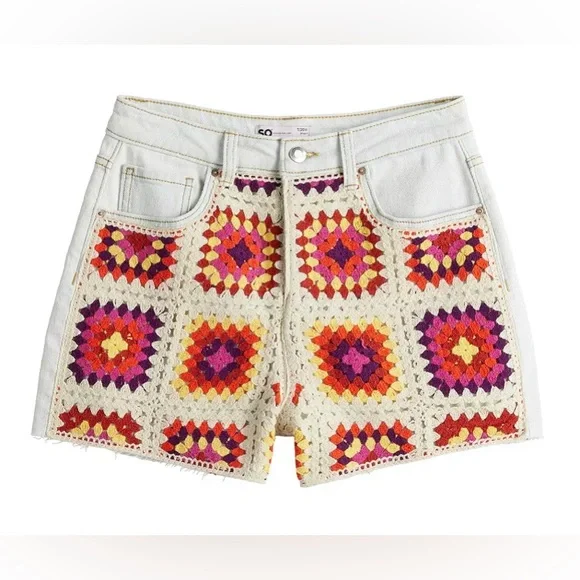 NEW SO Denim Crochet Shorts. Size 11 / 30W - Picture 4 of 9